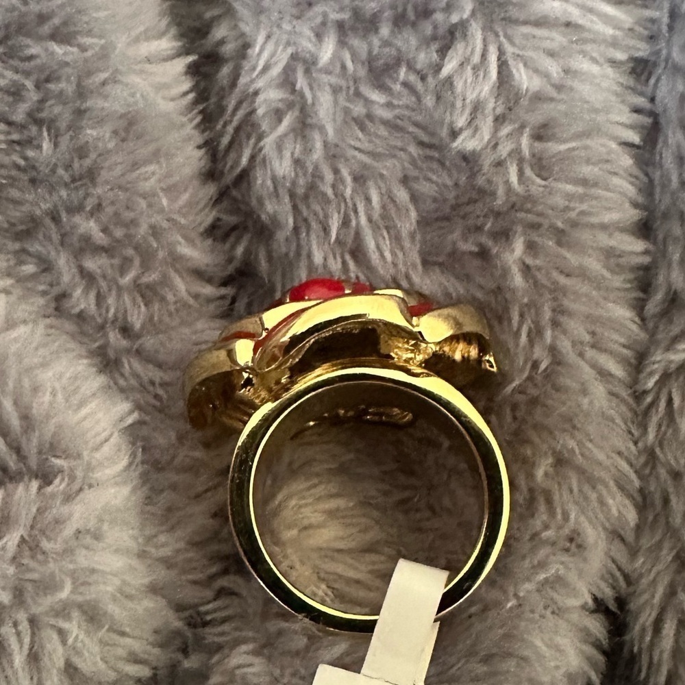 St. John Cocktail Ring - Picture 2 of 4